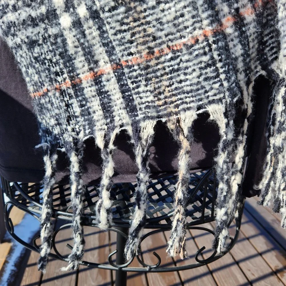 Scarf, soft, warm, fringe, like new!  Gray, white, black, hint of orange! - Picture 8 of 10